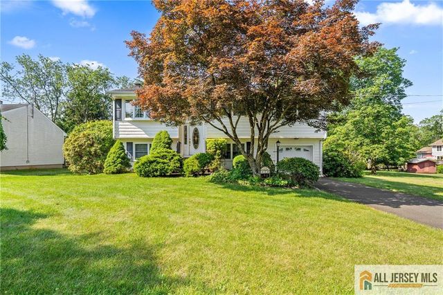 8 Stafford Drive, Piscataway, NJ 08854