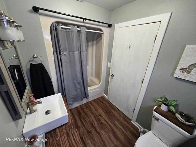 3837 S Pine Road, Billings Twp, MI 48612