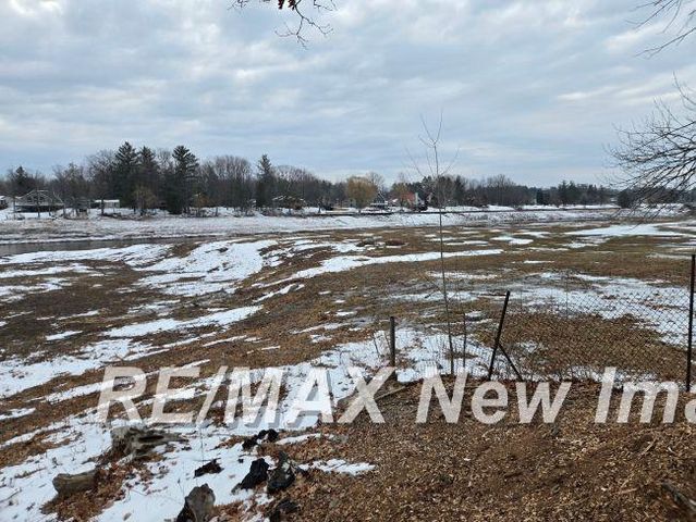 3837 S Pine Road, Billings Twp, MI 48612