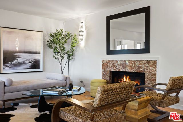 11107 Mountcastle Drive, Studio City (los Angeles), CA 91604