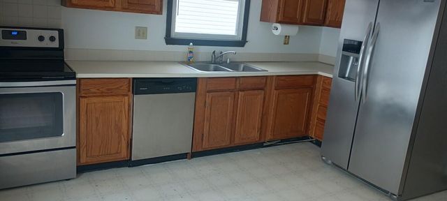 1525 Springfield Drive, Lexington, KY 40515