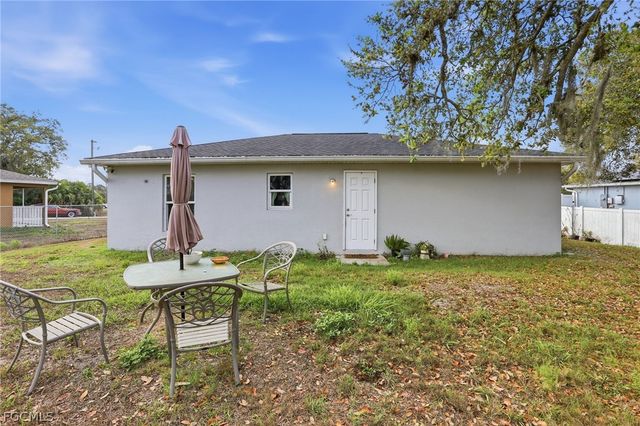 6031 N Moss CIR, Labelle, FL 33935