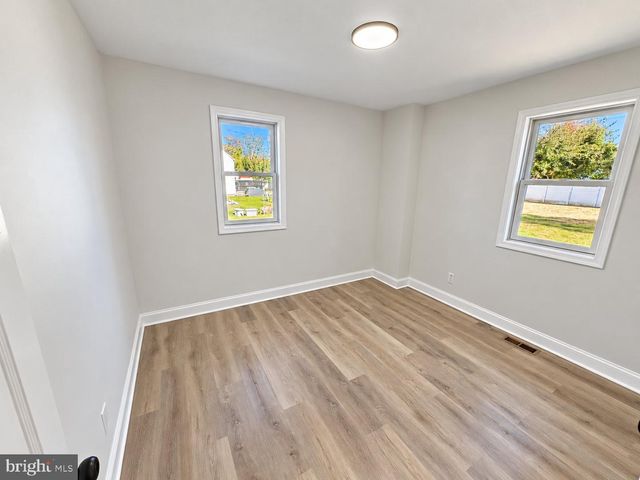 1341 CORRY AVE, Bensalem, PA 19020