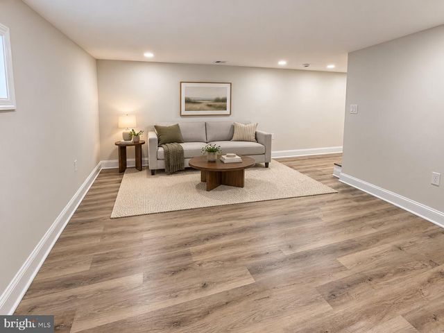 1341 CORRY AVE, Bensalem, PA 19020