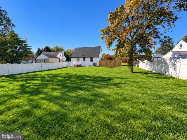 1341 CORRY AVE, Bensalem, PA 19020