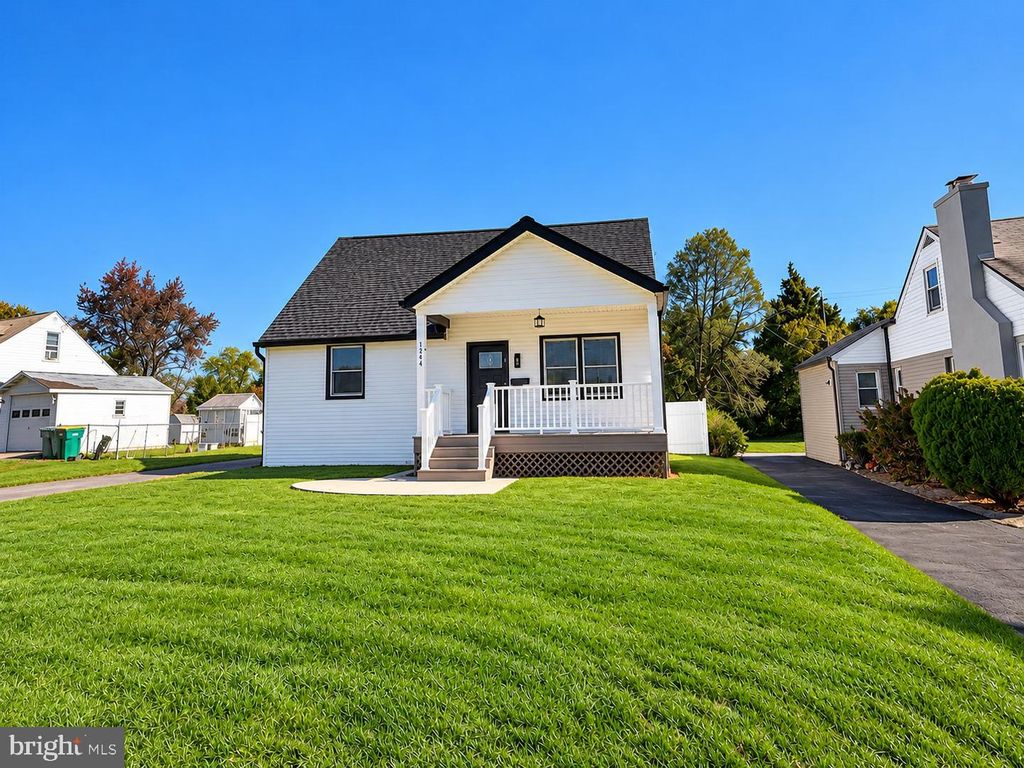 1341 CORRY AVE, Bensalem, PA 19020