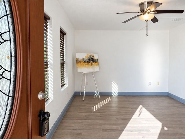 2402 Raymond Street, Pasadena, TX 77506