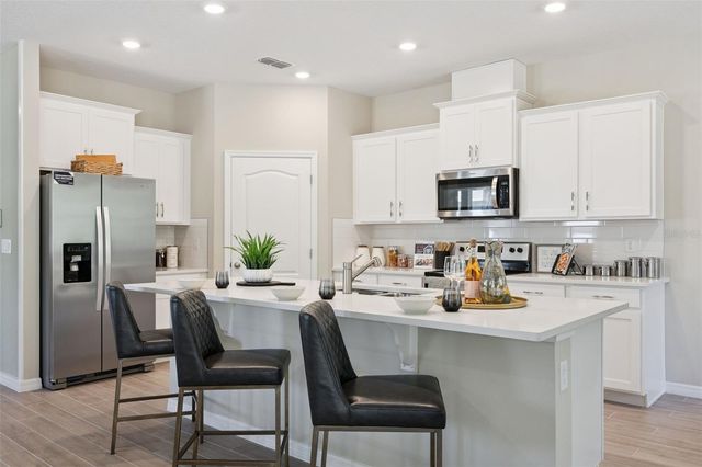 3394 ARCH AVENUE, Ormond Beach, FL 32174