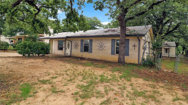 318 E Stark Road, Seagoville, TX 75159
