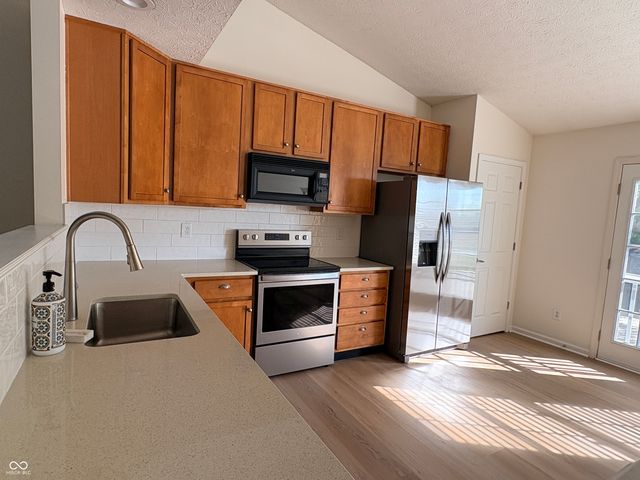 12259 Slate Drive, Fishers, IN 46037