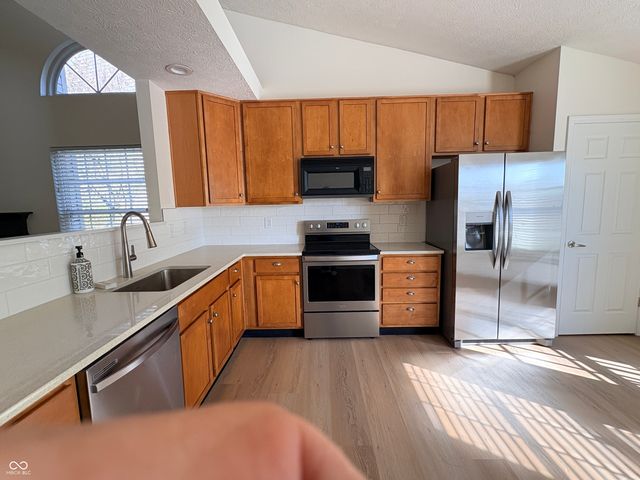 12259 Slate Drive, Fishers, IN 46037