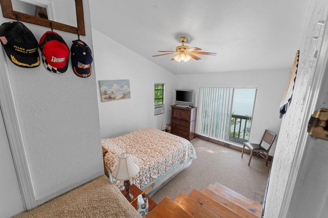 262 Grand Slam Avenue, Cape Fair, MO 65624