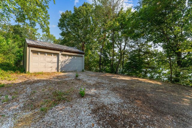 262 Grand Slam Avenue, Cape Fair, MO 65624