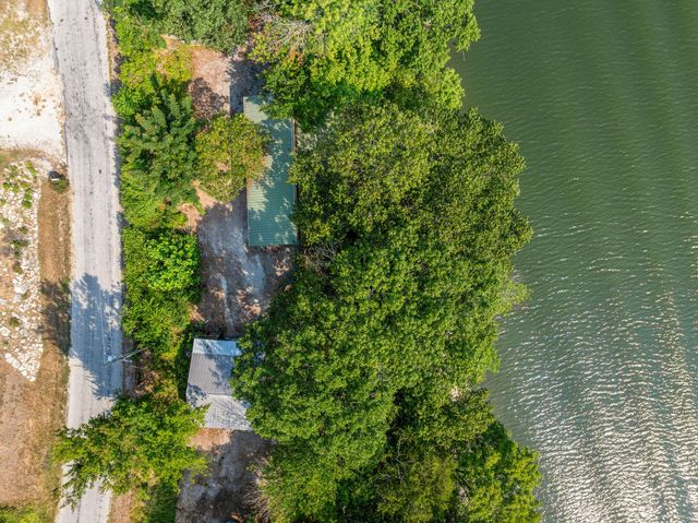 262 Grand Slam Avenue, Cape Fair, MO 65624