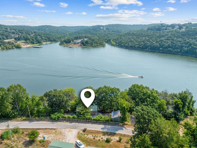 262 Grand Slam Avenue, Cape Fair, MO 65624