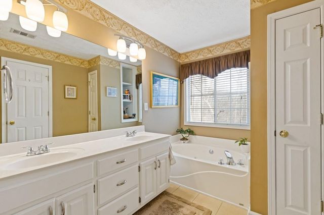 1625 Rushing River Way, Suwanee, GA 30024