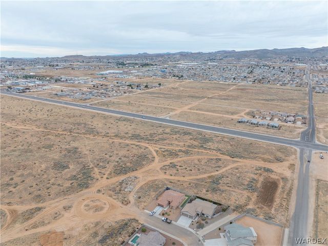 00 N Bank Street, Kingman, AZ 86409