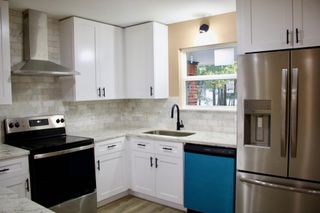 206 Hillcrest Drive, Conroe, TX 77303