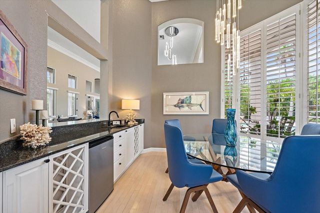 617 WESTON POINTE COURT, Longboat Key, FL 34228
