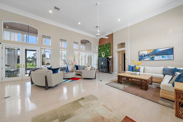617 WESTON POINTE COURT, Longboat Key, FL 34228