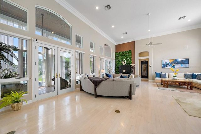 617 WESTON POINTE COURT, Longboat Key, FL 34228