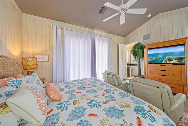 617 WESTON POINTE COURT, Longboat Key, FL 34228