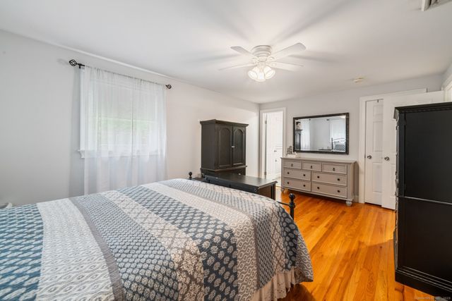 38 East Ridge Drive, Middlebury, CT 06762