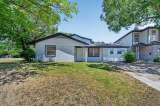 1938 El Paso Street, Grand Prairie, TX 75051