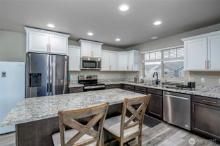 1941 Hardway Lane, Bremerton, WA 98312