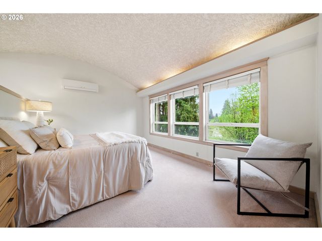 8702 Ne 42ND Ct, Vancouver, WA 98665