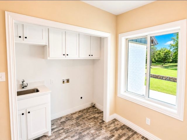 1 River Hills Drive, Denison, TX 75020