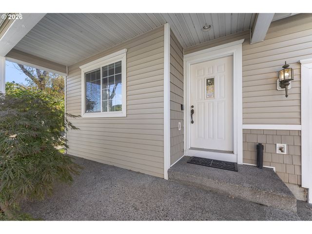 20398 Ne MACKENZIE Ln, Fairview, OR 97024