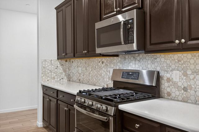 9223 Sweet Acacia Way, Sacramento, CA 95829