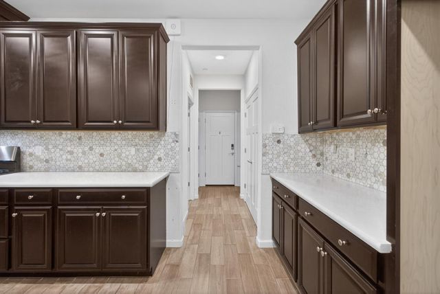 9223 Sweet Acacia Way, Sacramento, CA 95829