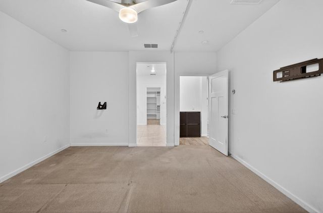 9223 Sweet Acacia Way, Sacramento, CA 95829