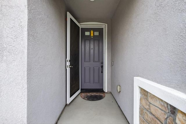 9223 Sweet Acacia Way, Sacramento, CA 95829