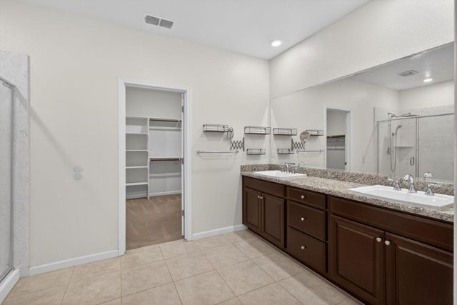 9223 Sweet Acacia Way, Sacramento, CA 95829