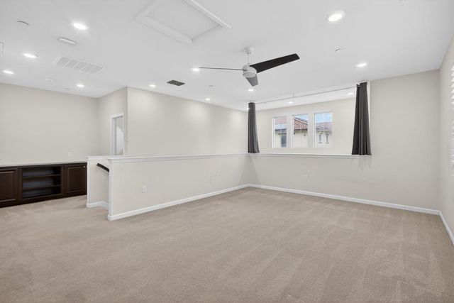 9223 Sweet Acacia Way, Sacramento, CA 95829