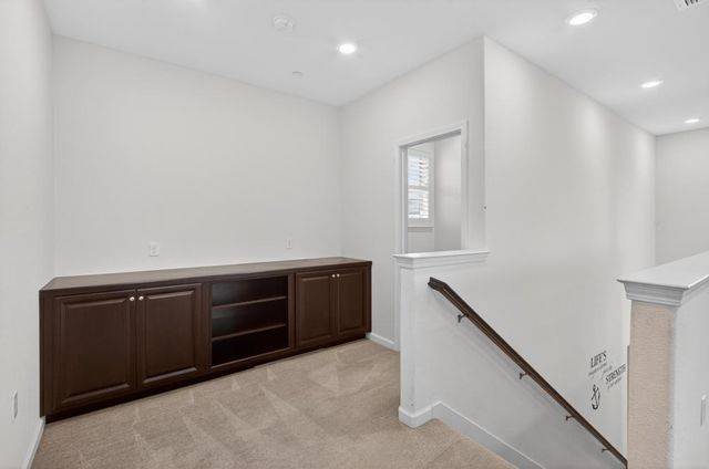 9223 Sweet Acacia Way, Sacramento, CA 95829