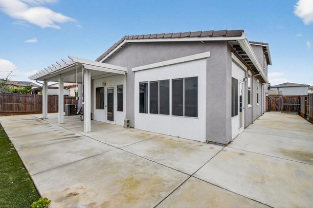 9223 Sweet Acacia Way, Sacramento, CA 95829