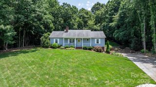 4007 Black Oak Road, Hickory, NC 28602
