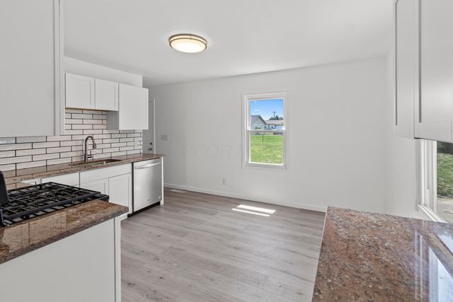 1099 Secrest Avenue, Columbus, OH 43207