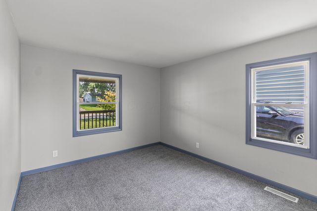 1099 Secrest Avenue, Columbus, OH 43207