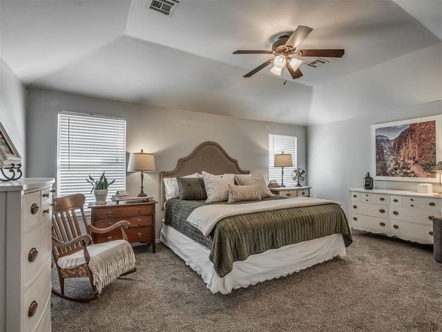 17204 Valley Crest, Edmond, OK 73012