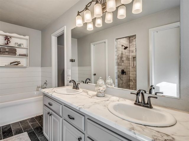 17204 Valley Crest, Edmond, OK 73012