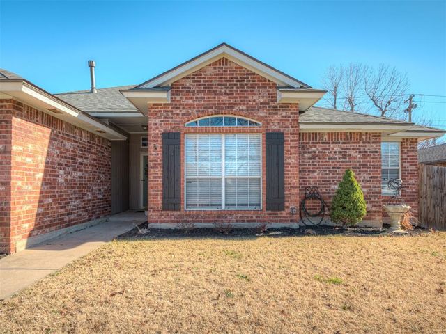 17204 Valley Crest, Edmond, OK 73012