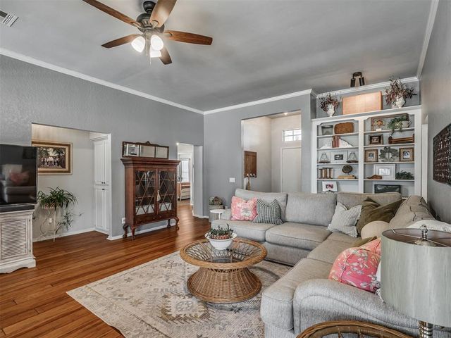 17204 Valley Crest, Edmond, OK 73012