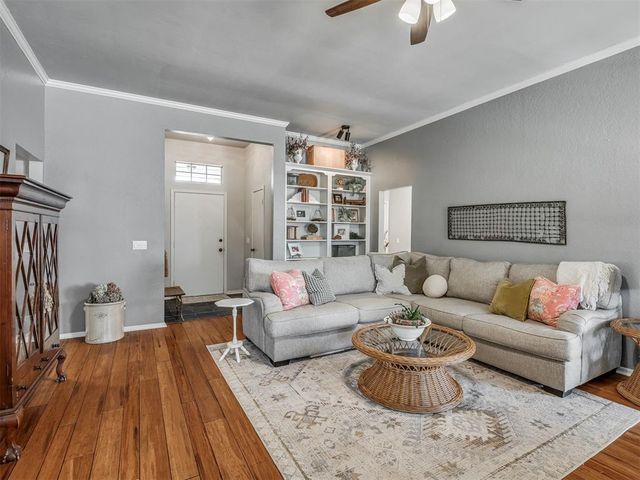 17204 Valley Crest, Edmond, OK 73012