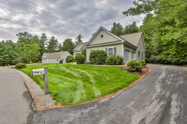 14 Hancock Drive, Bedford, NH 03110