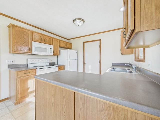 1106 Elias Murray Drive, Huntington, IN 46750